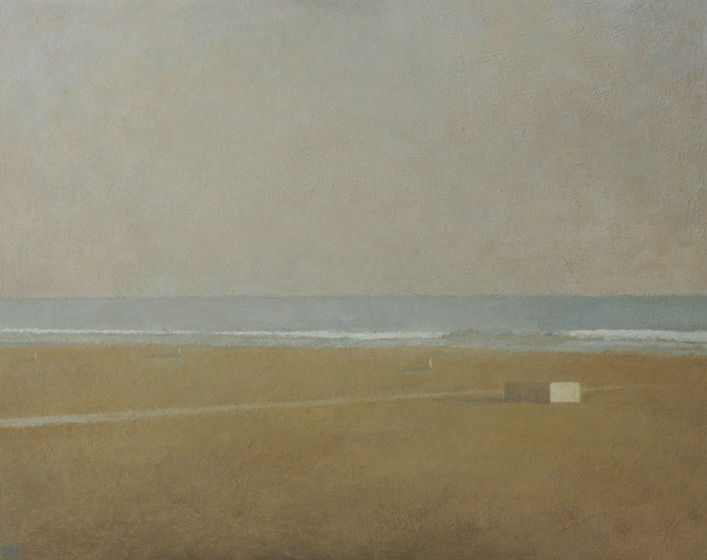 Paysage côtier minimaliste aux tons de sable et de bleu